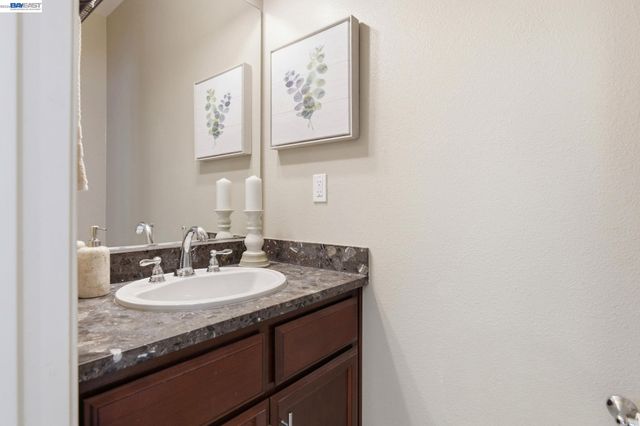 152 Heligan Lane 15, Livermore, CA 94551