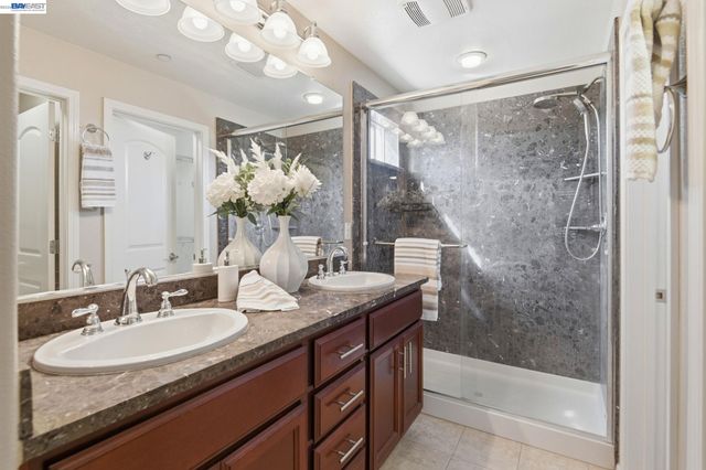 152 Heligan Lane 15, Livermore, CA 94551