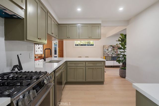 11623 S Dehn, Inglewood, CA 90303