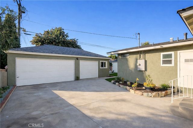 11623 S Dehn, Inglewood, CA 90303