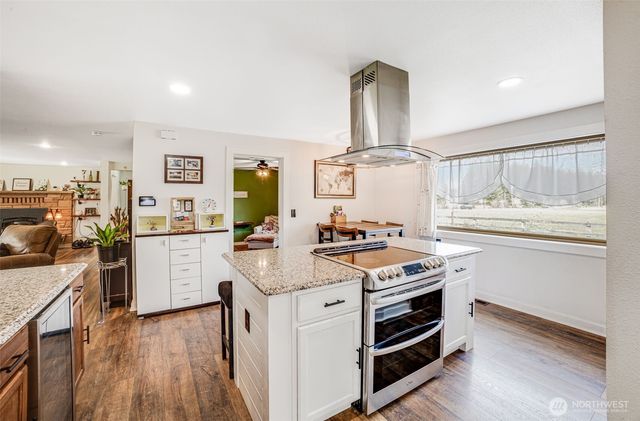 15111 148th Avenue SE, Yelm, WA 98597