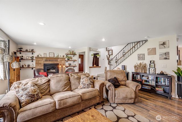15111 148th Avenue SE, Yelm, WA 98597