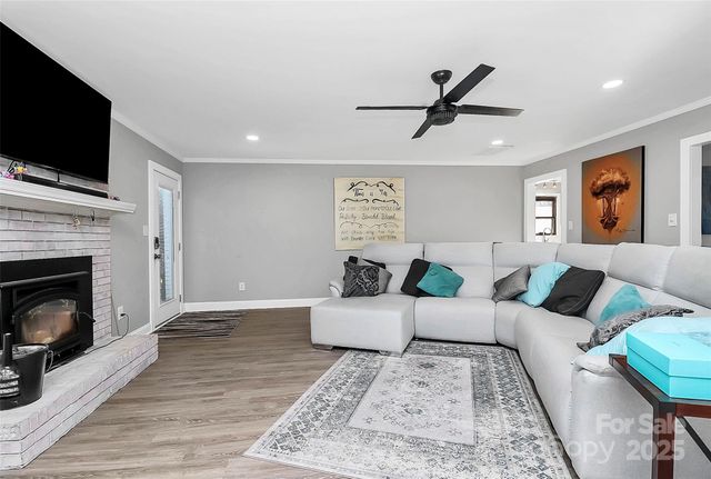 9808 Washam Potts Road, Cornelius, NC 28031