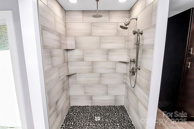 9808 Washam Potts Road, Cornelius, NC 28031