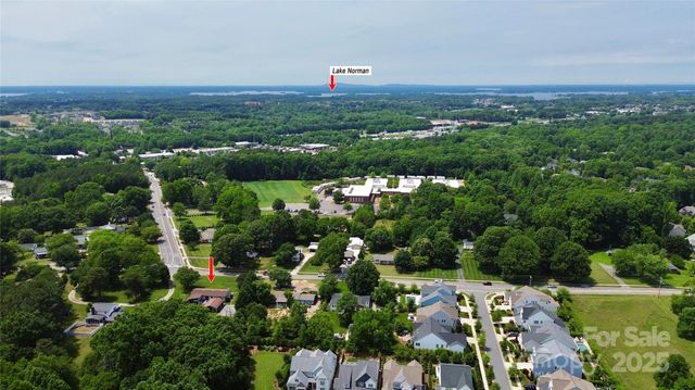 9808 Washam Potts Road, Cornelius, NC 28031