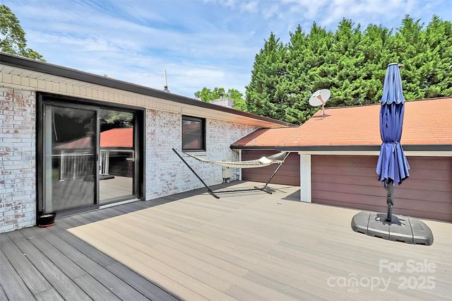 9808 Washam Potts Road, Cornelius, NC 28031