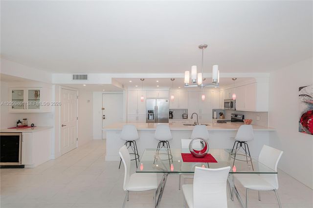 3800 S Ocean Dr 1716, Hollywood, FL 33019