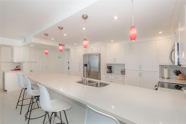 3800 S Ocean Dr 1716, Hollywood, FL 33019