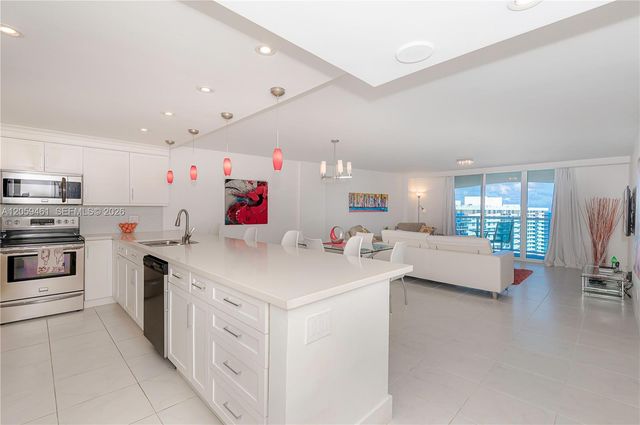 3800 S Ocean Dr 1716, Hollywood, FL 33019