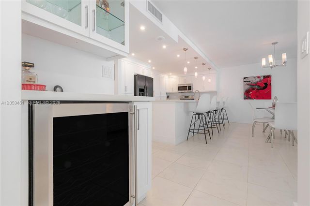 3800 S Ocean Dr 1716, Hollywood, FL 33019