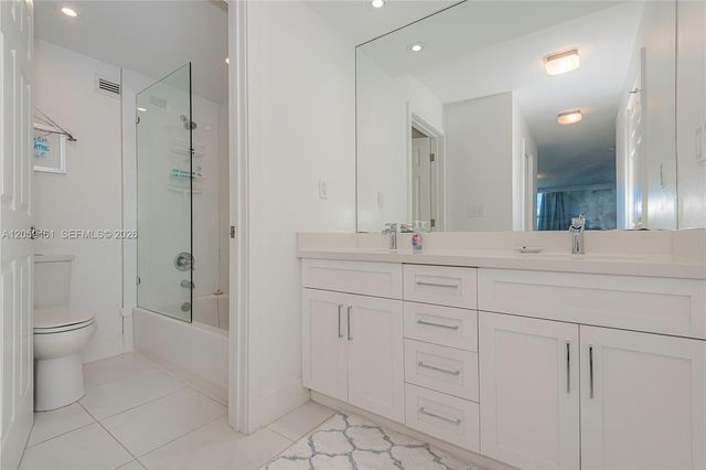 3800 S Ocean Dr 1716, Hollywood, FL 33019