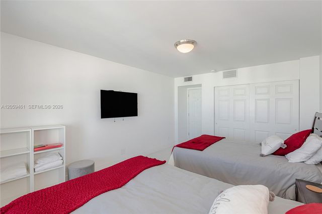 3800 S Ocean Dr 1716, Hollywood, FL 33019