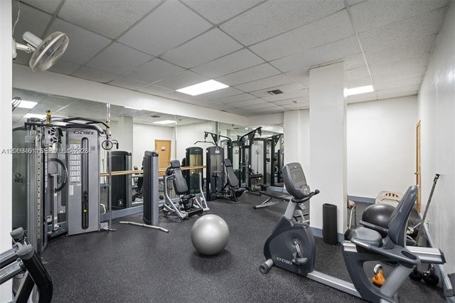 3800 S Ocean Dr 1716, Hollywood, FL 33019