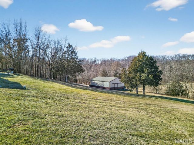 113 Bridlespur Court, Hawk Point, MO 63349