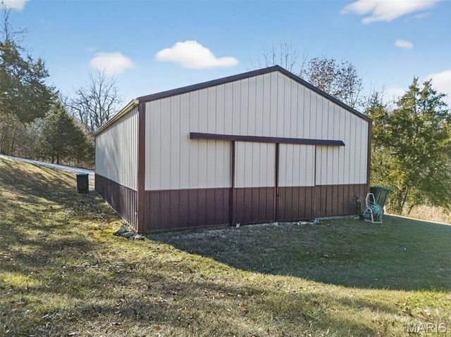 113 Bridlespur Court, Hawk Point, MO 63349