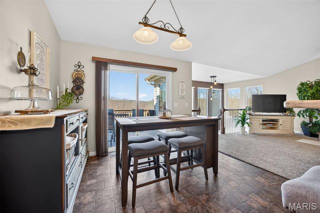 113 Bridlespur Court, Hawk Point, MO 63349