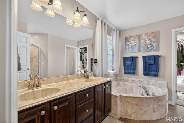 113 Bridlespur Court, Hawk Point, MO 63349