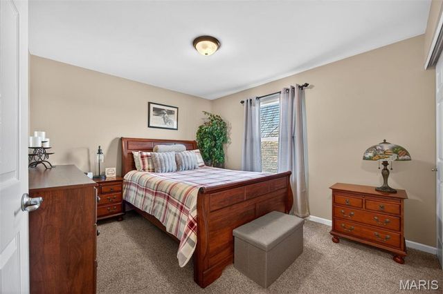 113 Bridlespur Court, Hawk Point, MO 63349