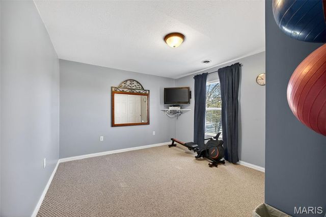 113 Bridlespur Court, Hawk Point, MO 63349