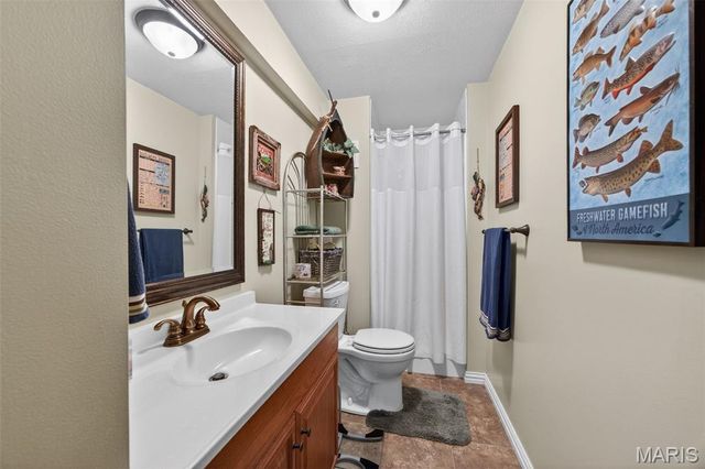 113 Bridlespur Court, Hawk Point, MO 63349