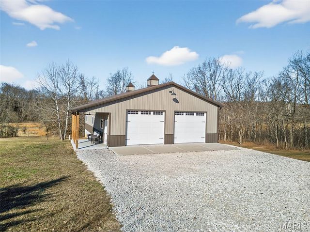 113 Bridlespur Court, Hawk Point, MO 63349
