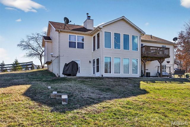 113 Bridlespur Court, Hawk Point, MO 63349