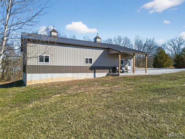 113 Bridlespur Court, Hawk Point, MO 63349