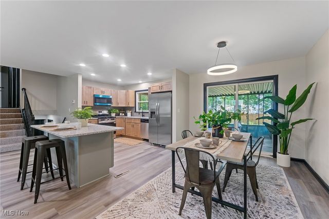 3913 Claridge Drive, Austintown, OH 44511