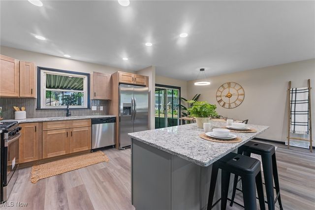 3913 Claridge Drive, Austintown, OH 44511