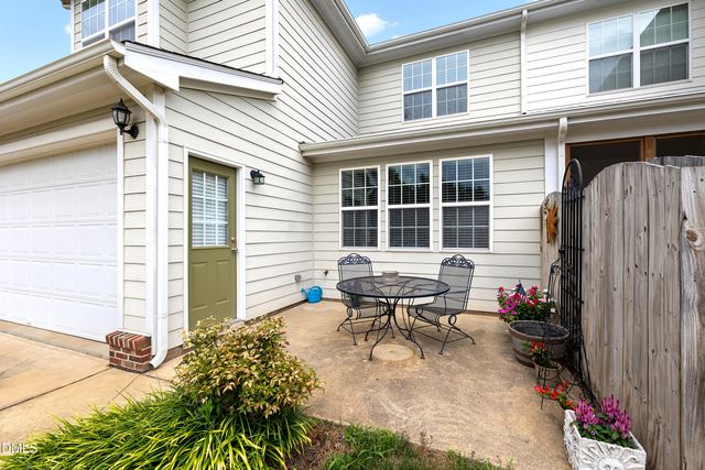 677 Democracy Street, Raleigh, NC 27603