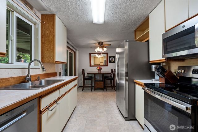3300 Carpenter Road SE #18, Lacey, WA 98503