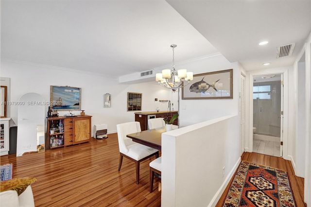 1212 SE 2nd Ct 301, Fort Lauderdale, FL 33301