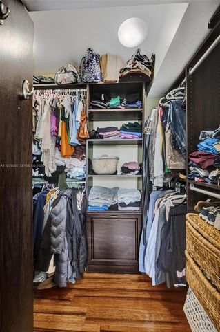 1212 SE 2nd Ct 301, Fort Lauderdale, FL 33301