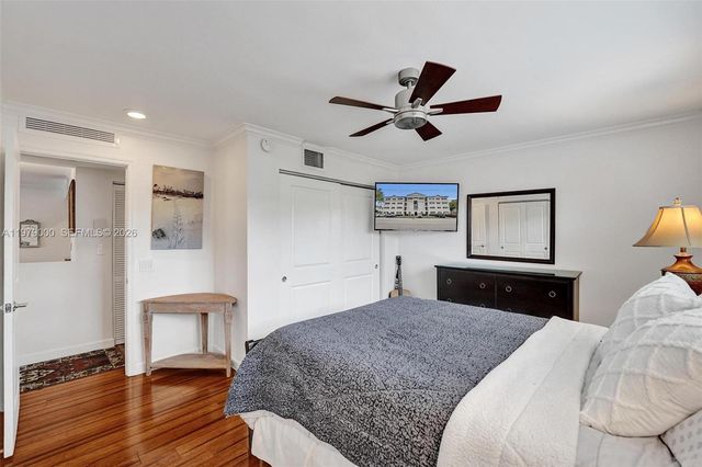 1212 SE 2nd Ct 301, Fort Lauderdale, FL 33301