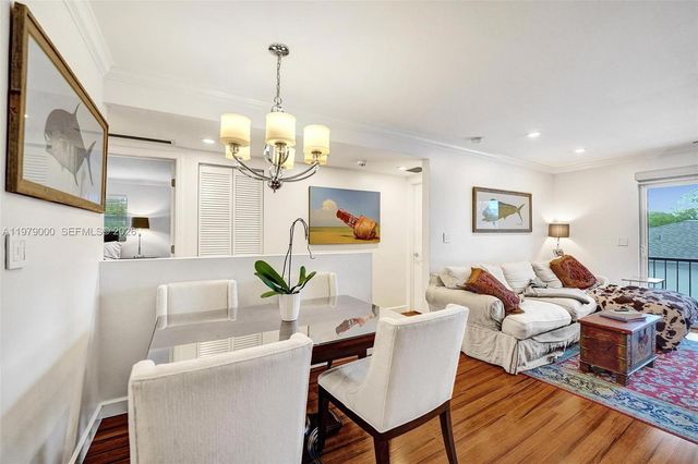 1212 SE 2nd Ct 301, Fort Lauderdale, FL 33301