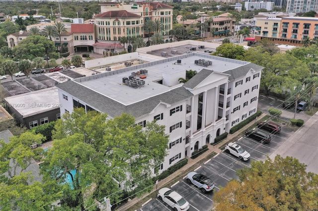 1212 SE 2nd Ct 301, Fort Lauderdale, FL 33301