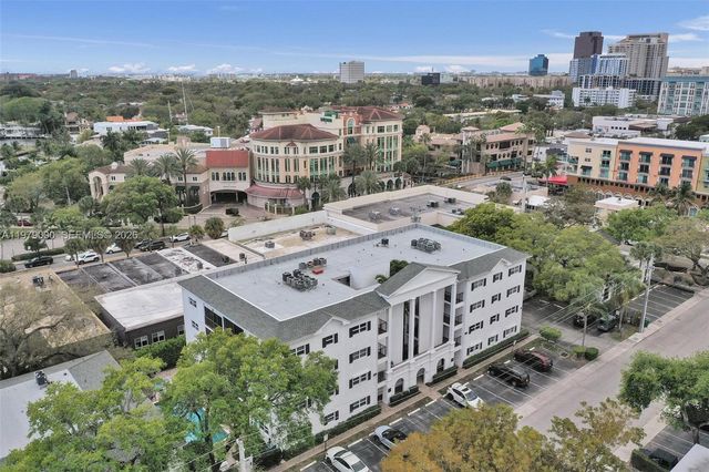 1212 SE 2nd Ct 301, Fort Lauderdale, FL 33301