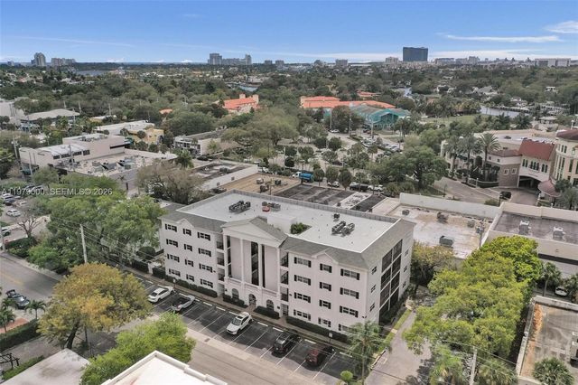 1212 SE 2nd Ct 301, Fort Lauderdale, FL 33301