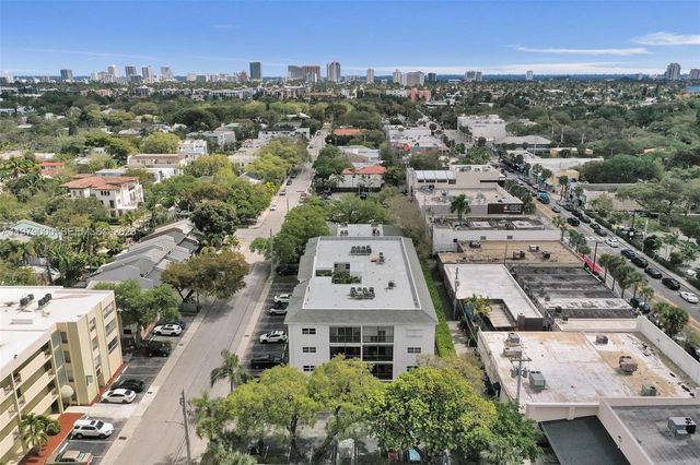 1212 SE 2nd Ct 301, Fort Lauderdale, FL 33301