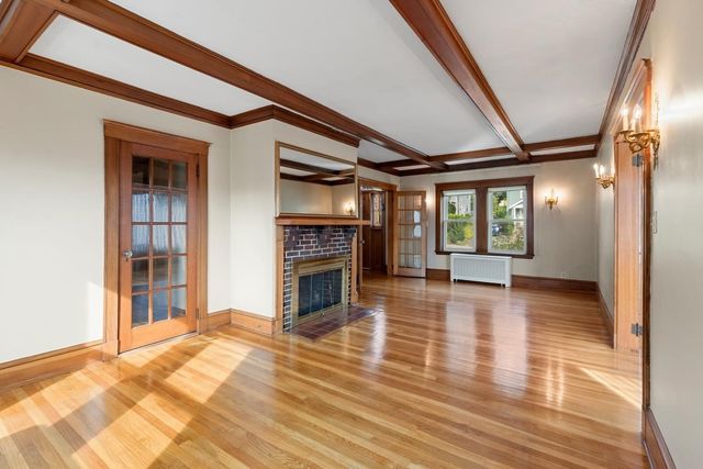 158 Common St, Watertown, MA 02472