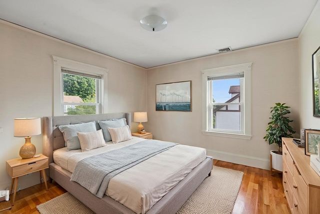 158 Common St, Watertown, MA 02472