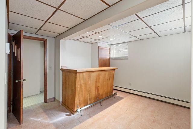 158 Common St, Watertown, MA 02472