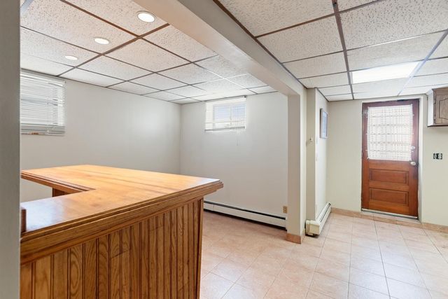 158 Common St, Watertown, MA 02472