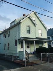 72-74 Judson St 2, Malden, MA 02148