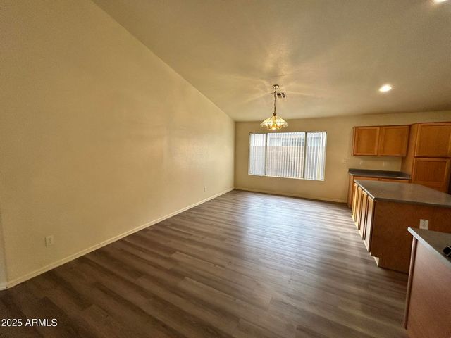 10857 E WIER Avenue, Mesa, AZ 85208