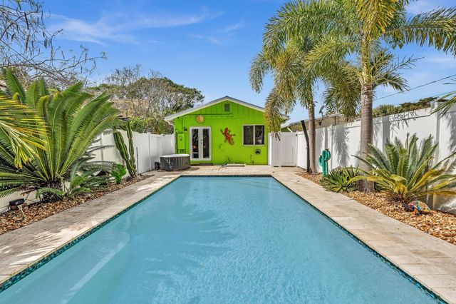 408 N J Street, Lake Worth Beach, FL 33460