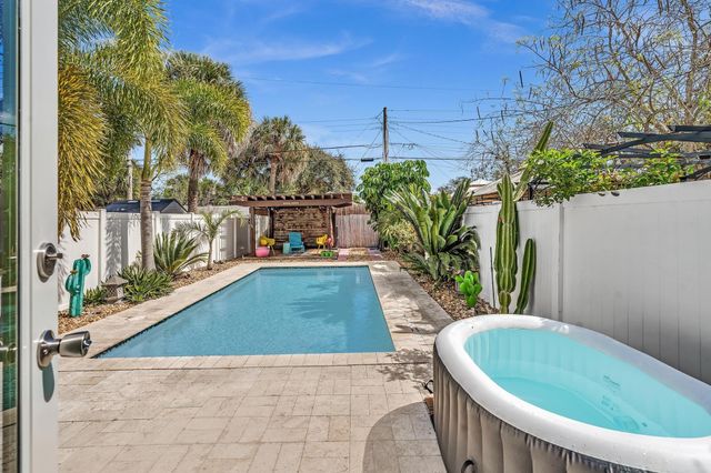 408 N J Street, Lake Worth Beach, FL 33460