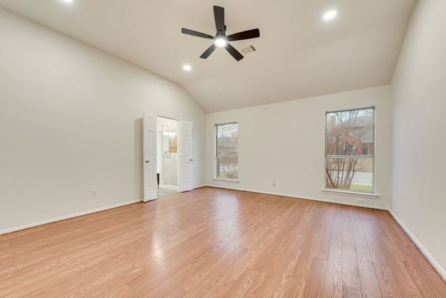 600 N Chattey Road, Desoto, TX 75115