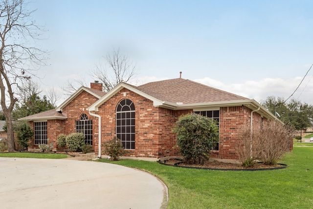 600 N Chattey Road, Desoto, TX 75115