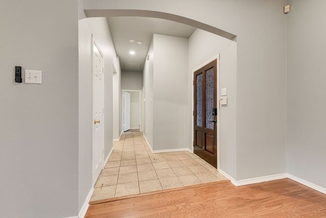 600 N Chattey Road, Desoto, TX 75115